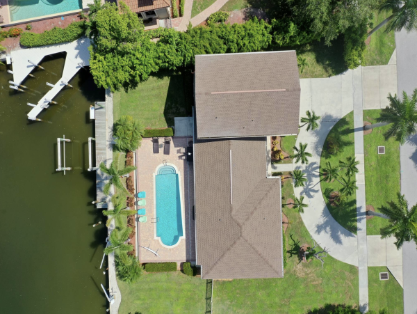 Canal Front 4 Bedroom Vacation Home Sleeps 10 Marco Island